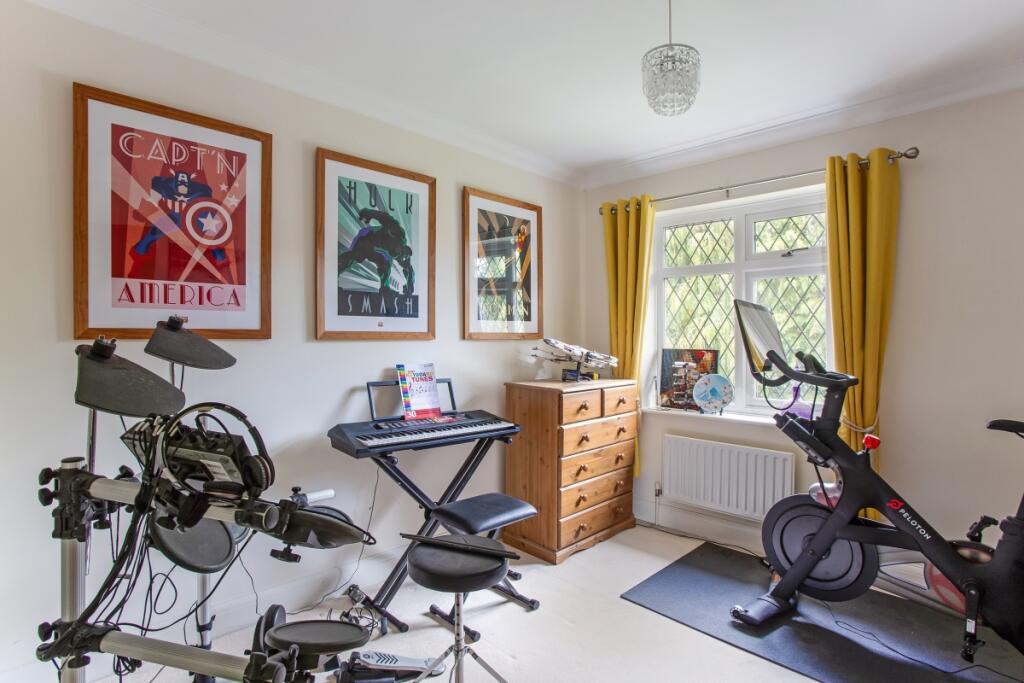 Welcomes Road 326...