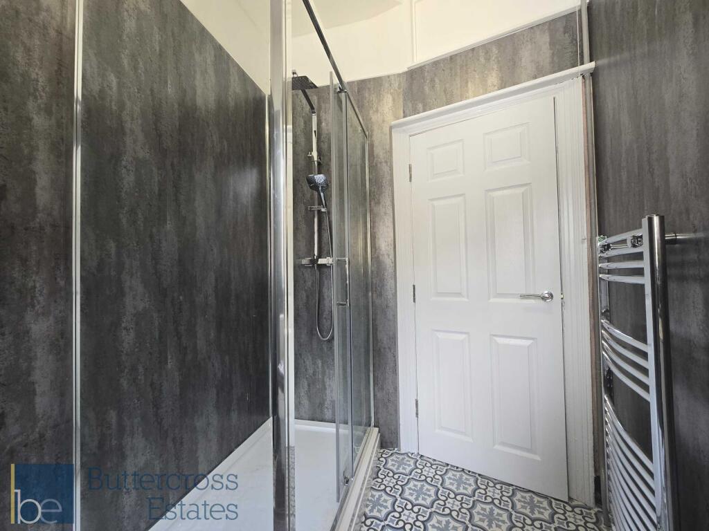 Bathroom 2 (2) - Copy.jpeg