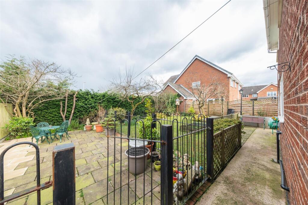 14 Wakes Meadow-027.jpg