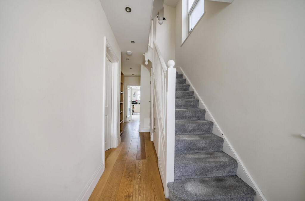 1315363-11-685eb0...