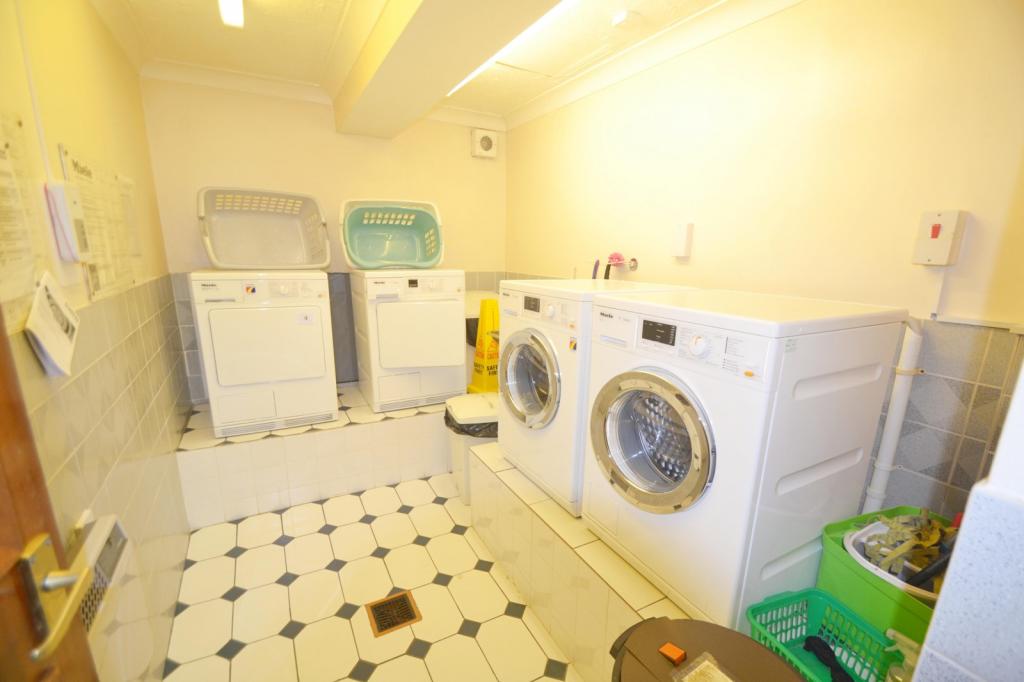 Communal Laundry Roo