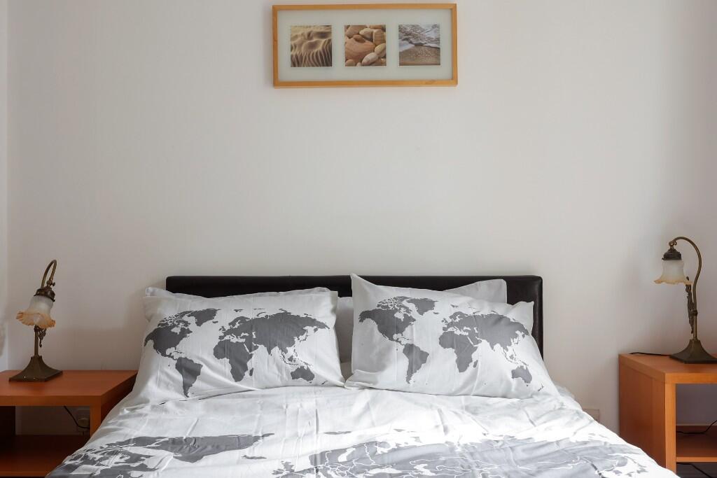 Principal bedroom