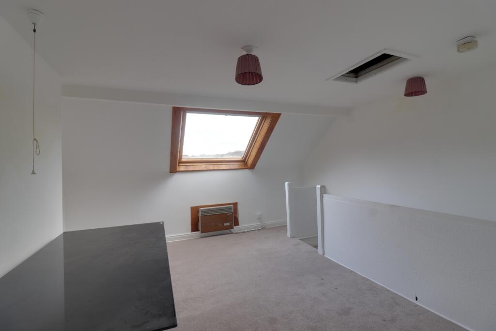 ATTIC ROOM 1