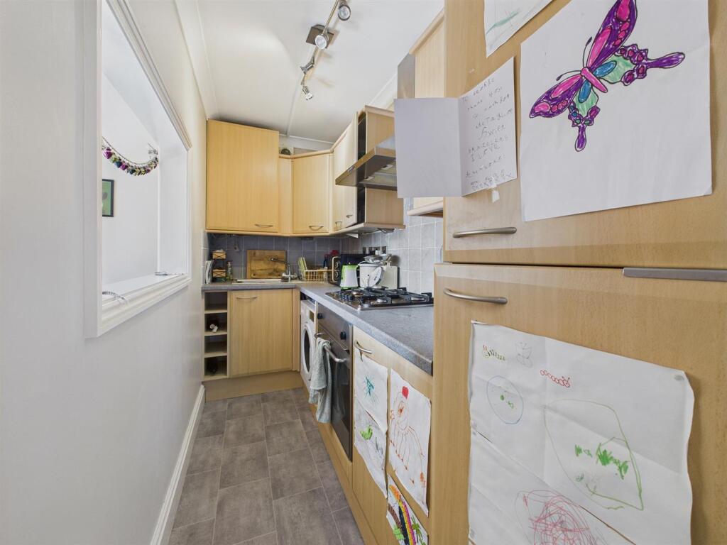 Kitchen new.jpg