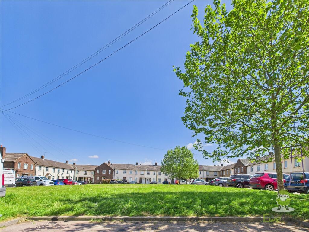 CAM01543G0-PR0129-STILL005