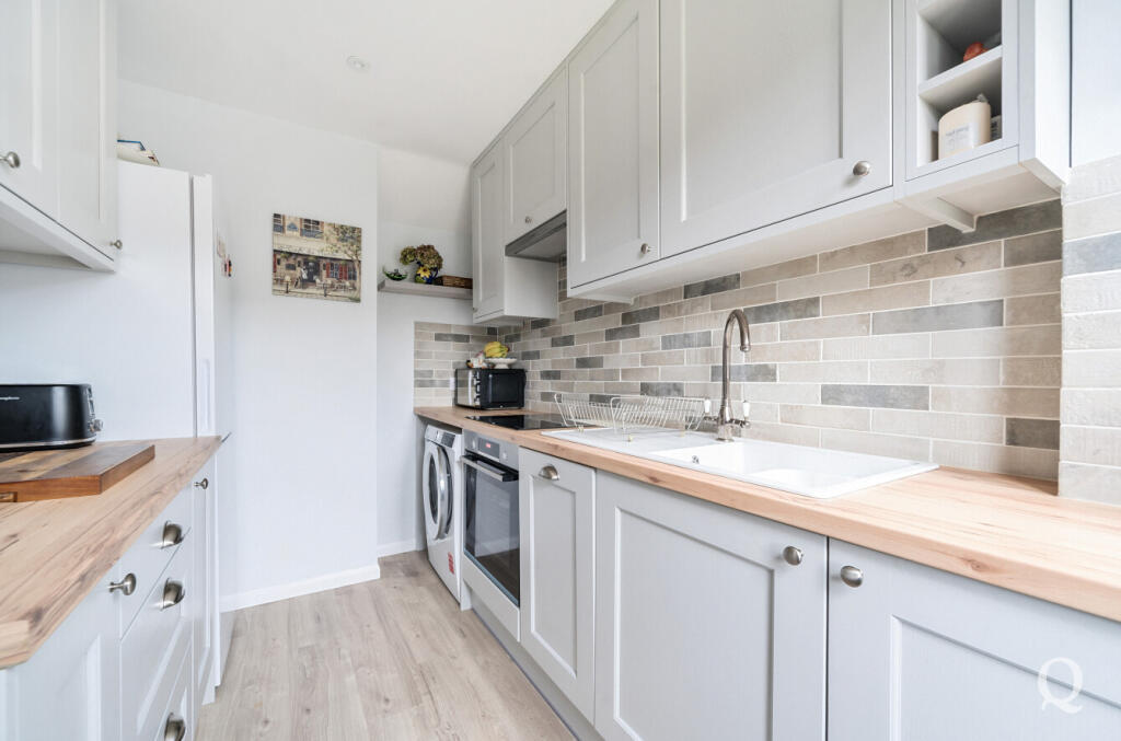 9e42f596-89e4-489...