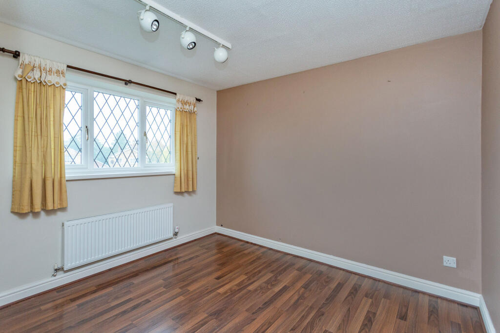 bedroom 2a