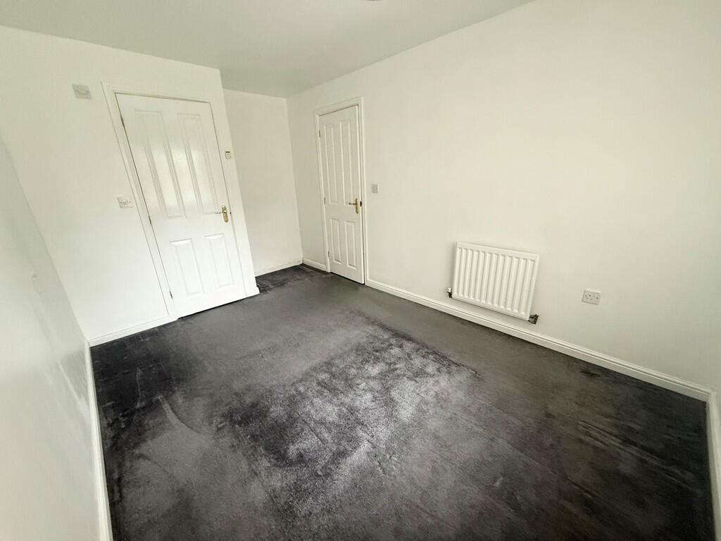 bedroom 1.