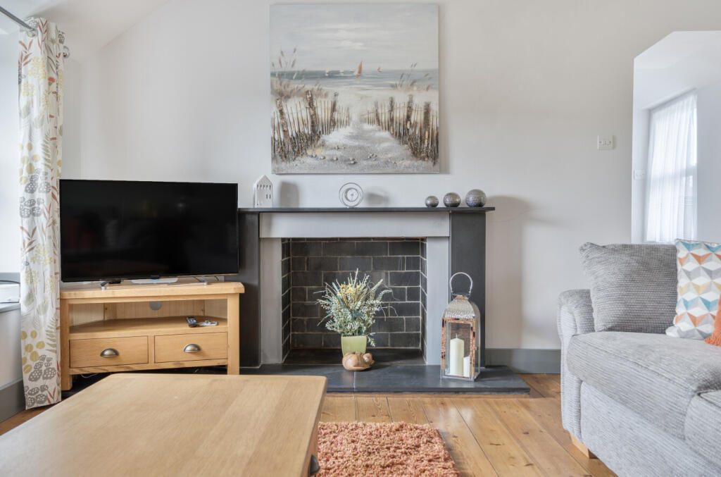 15-6821fa13c8ad9-...