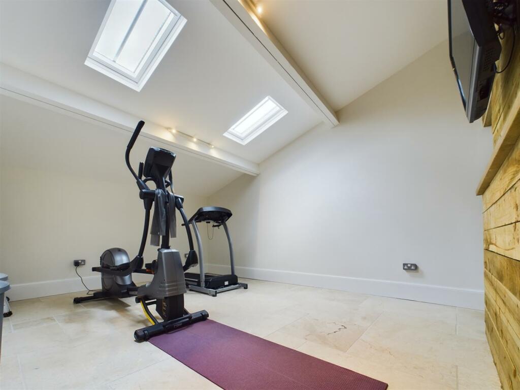 Home Gym.jpg