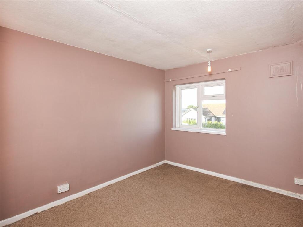 10 Kingsale Road, Salcombe, Devon TQ8 8AS | Hollis