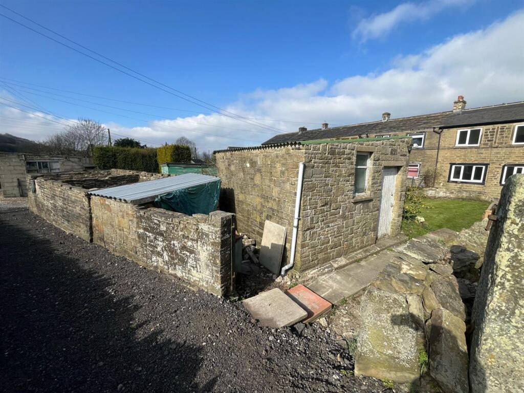 OUTBUILDING