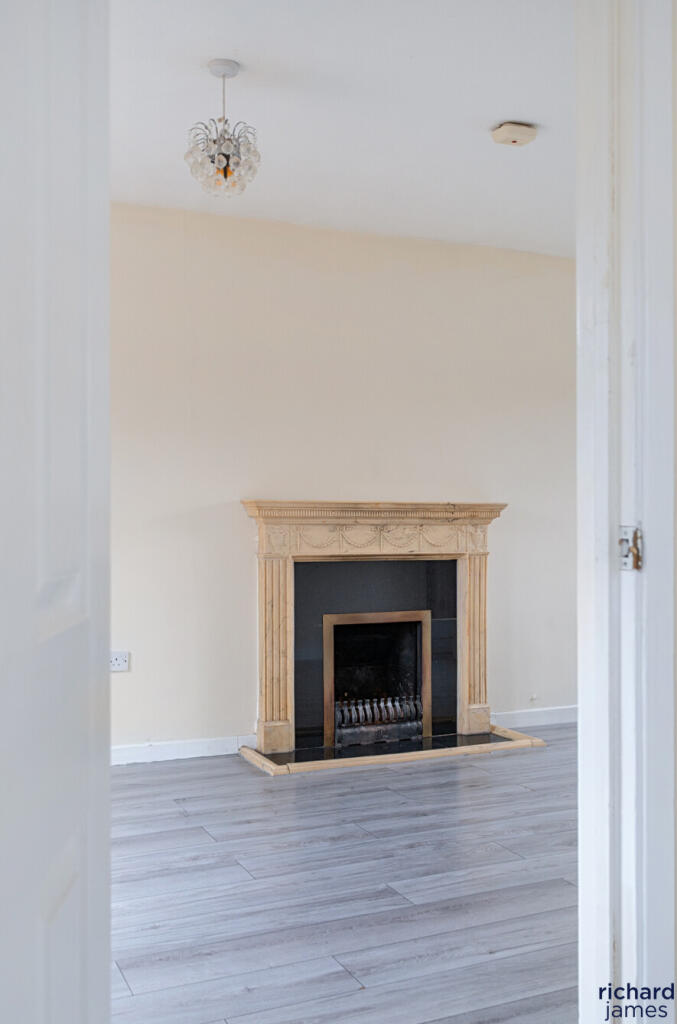 2c1e9e7f439f4d9d89ccac8ae992e027