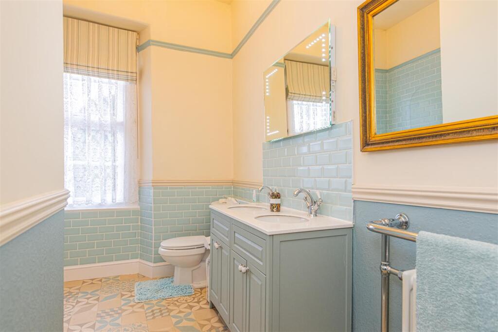 home-421.jpg
