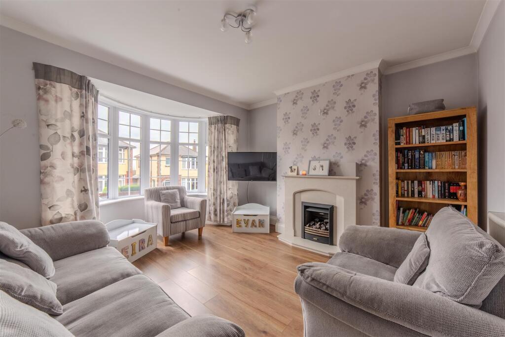 15 Beechcroft Road-10.jpg