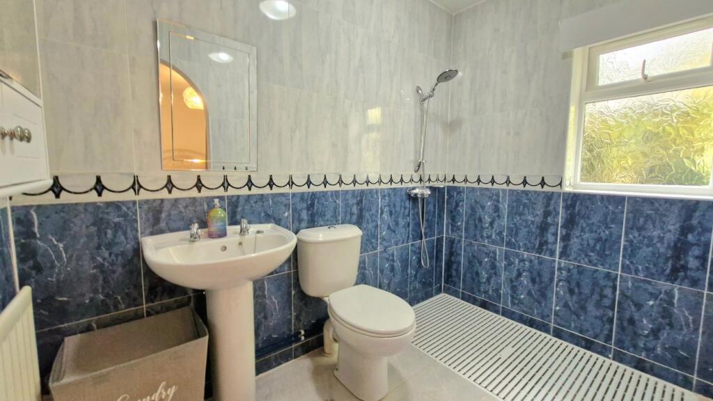 Annexe Wet Room