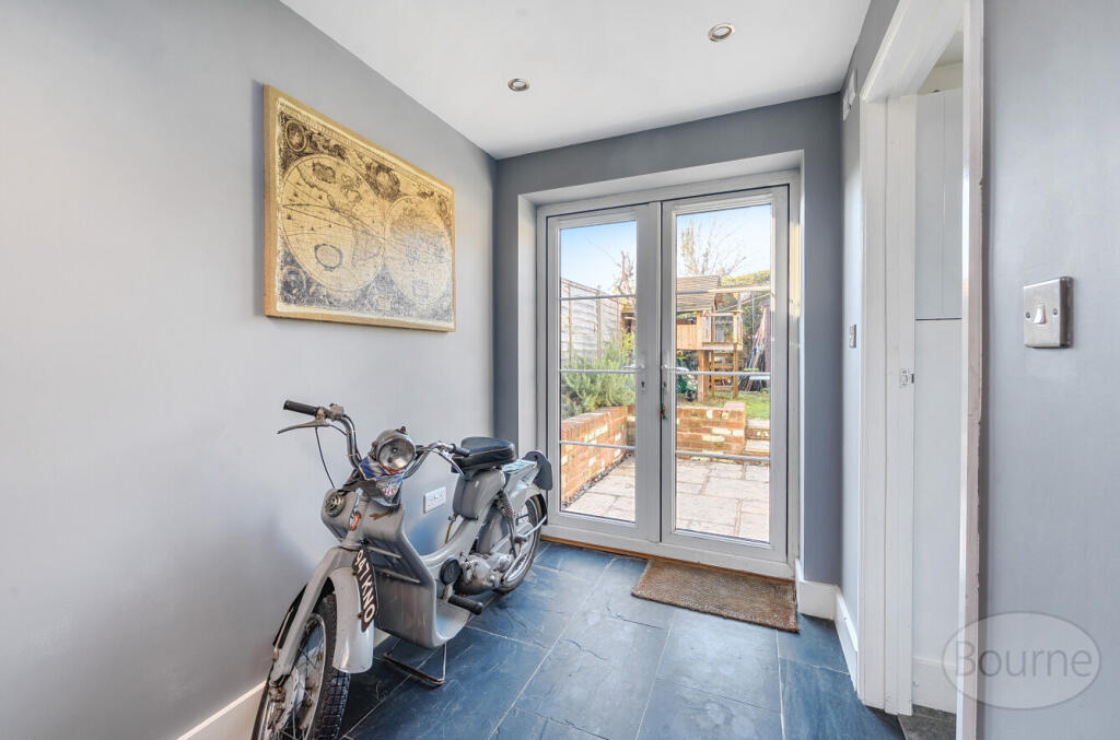 d6524e3f-3c6e-4ad...