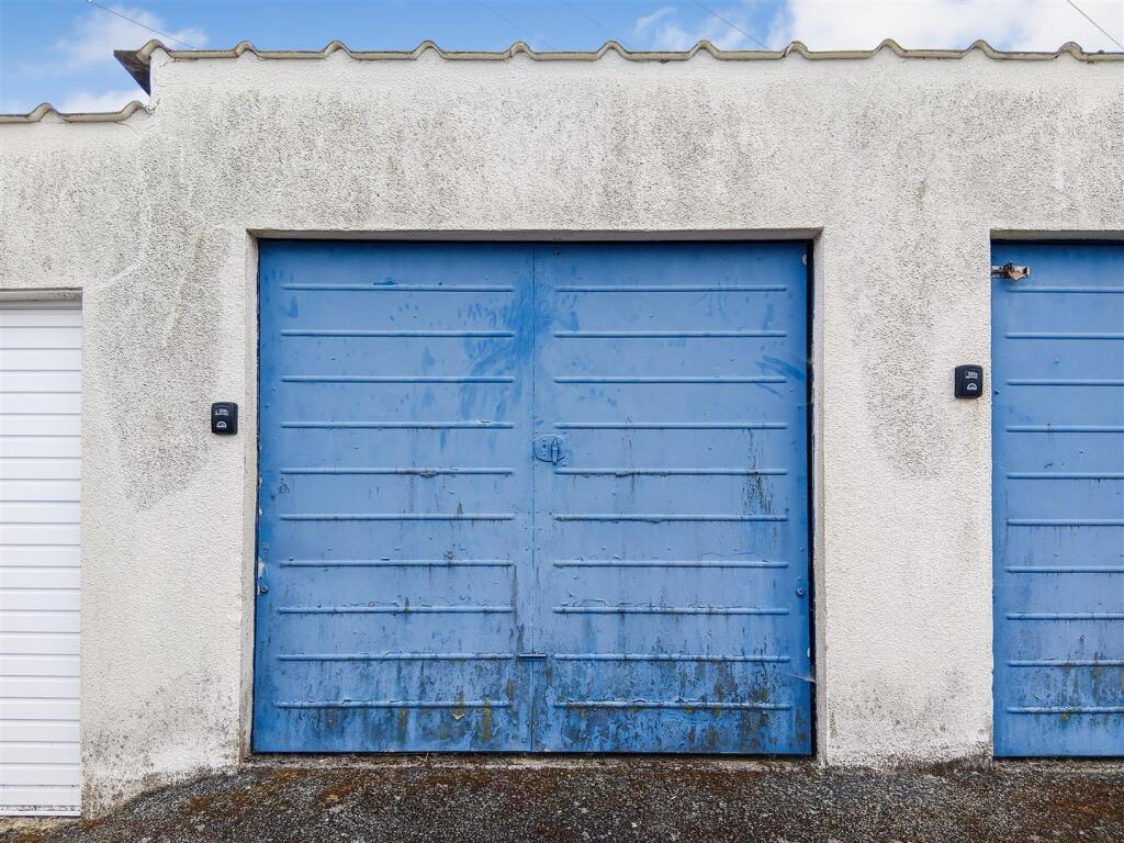 Garage 18 - Mayflower Close Mayflower Close Garage
