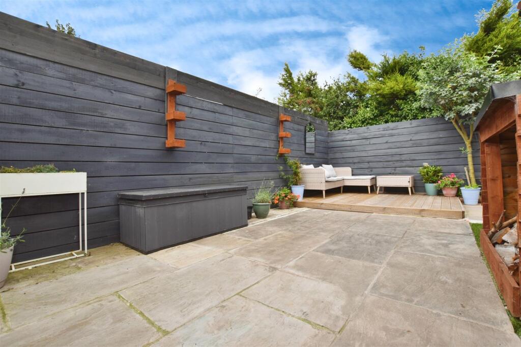 1a93a57a-garden 20b.JPG