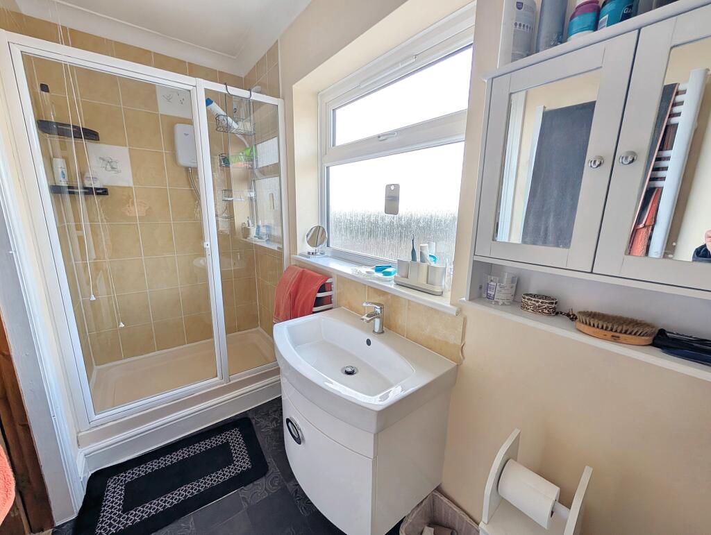 Ensuite