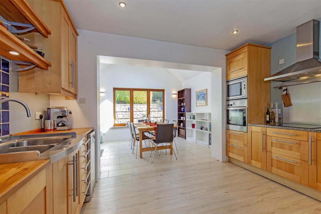 Kitchen-1.jpg
