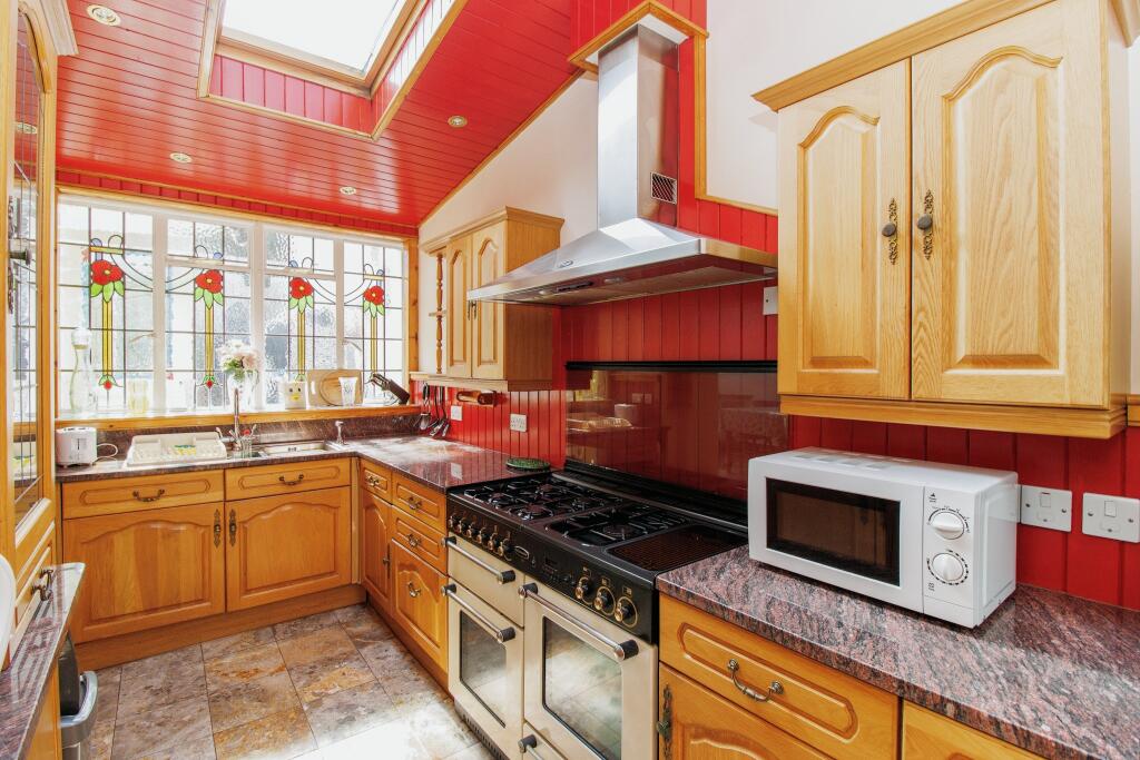 Kitchen/Breakfast