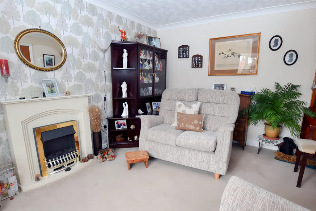 Lounge 2