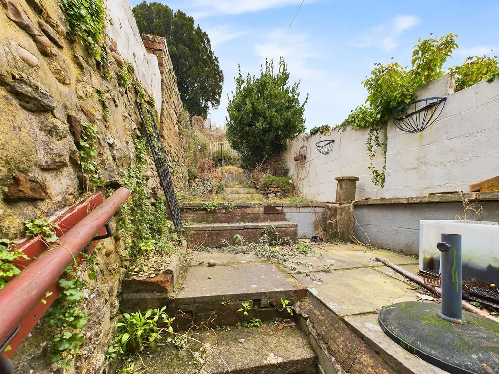 CAM05130G0-PR0006...