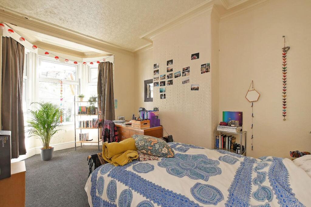 280 Crookesmoor Road - bedroom 4.jpg