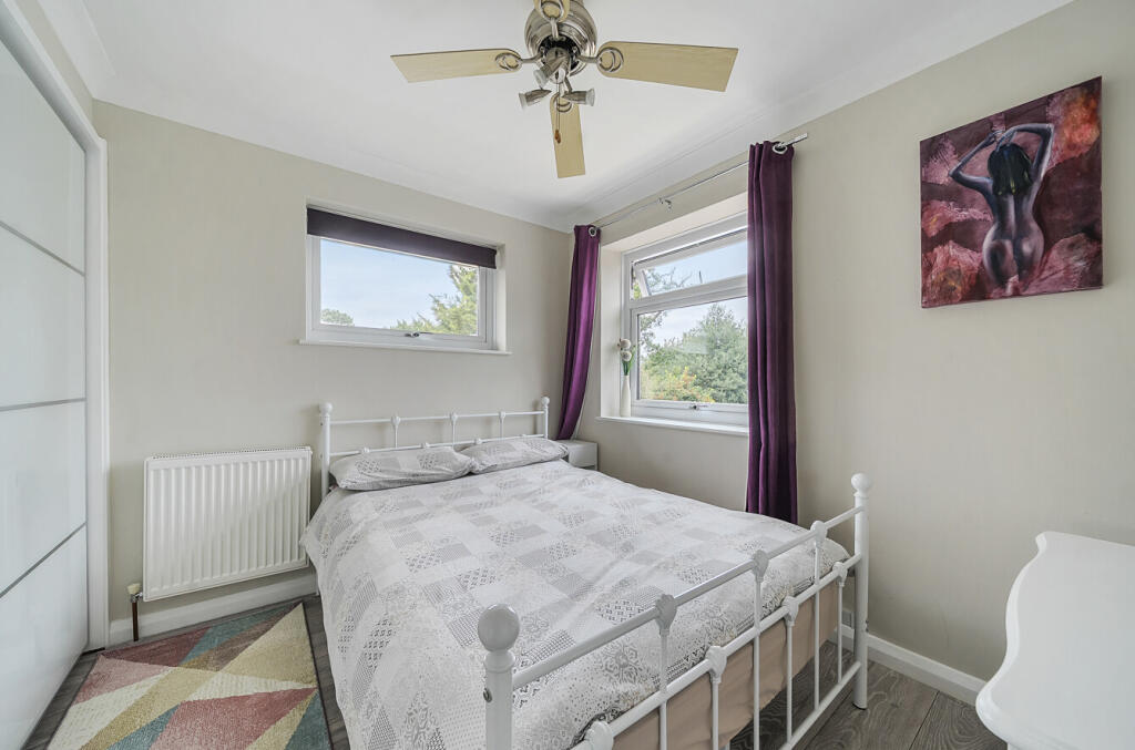 1334895-22-6894ad...