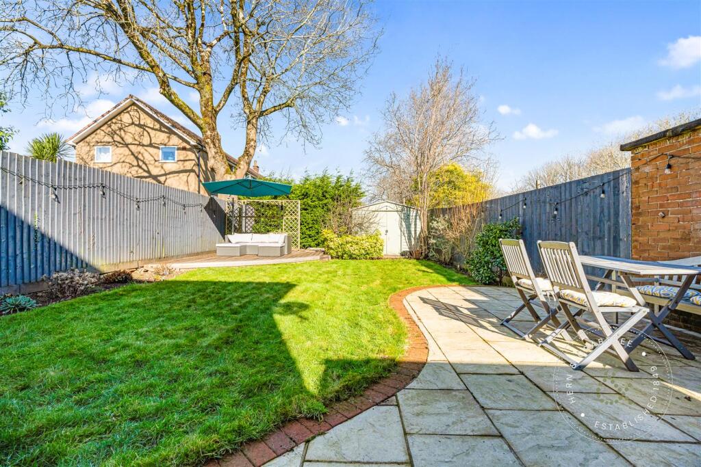 Ext Newborough Ave, Hern Crabtree (8).jpg