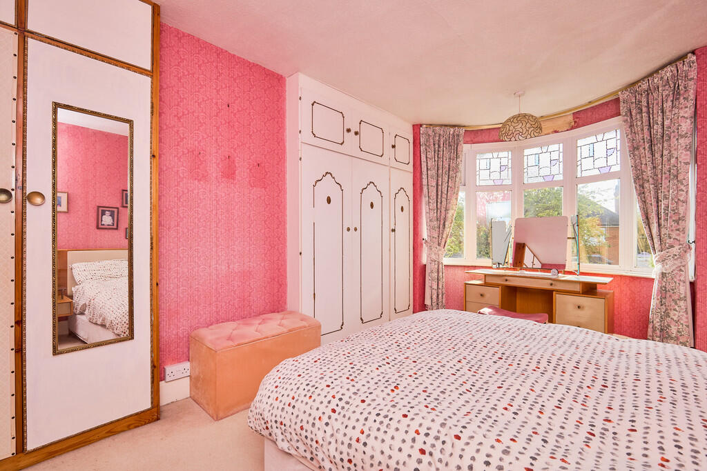 Edward Knight 202...