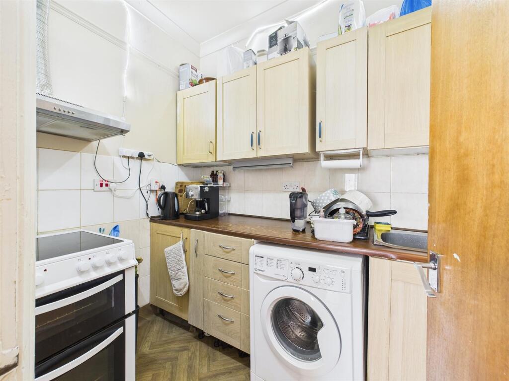 7 - Substantial House for Auction, Bishopston.jpg