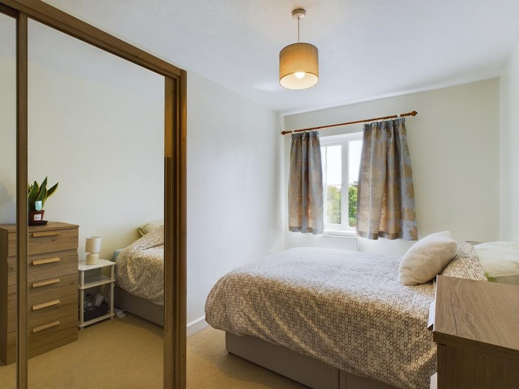 CAM02854G0-PR0175...