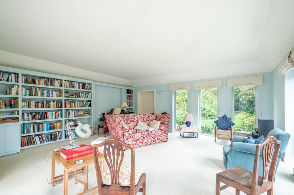 11 Chapel Street-...