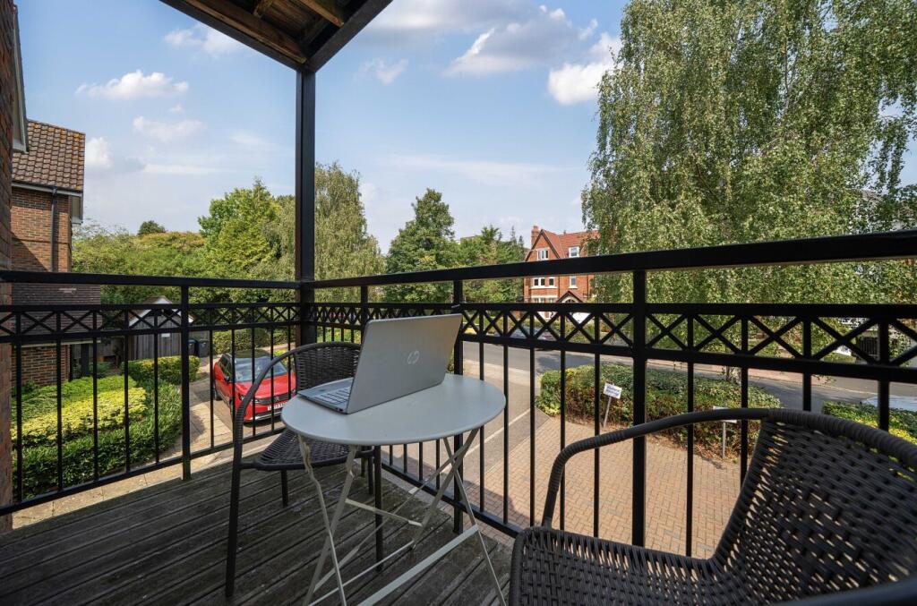 1340400-15-68a495...