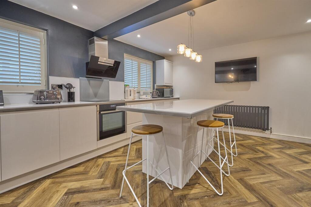Refitted open plan dining kitchen to rear