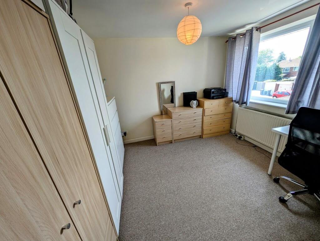 15 Woodchester bed 2.jpg