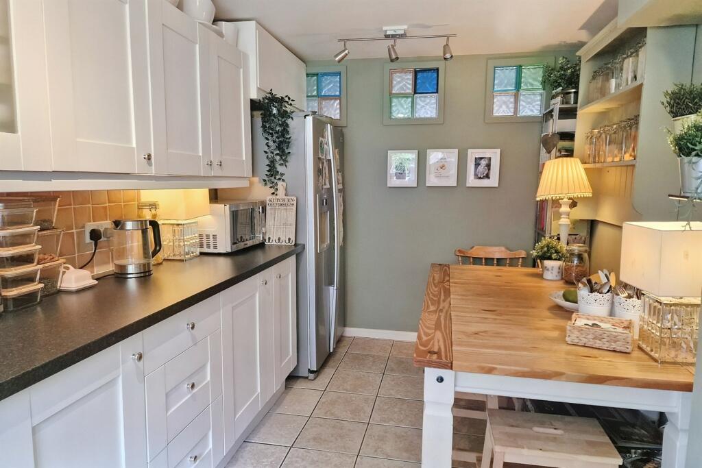 Kitchen / Diner