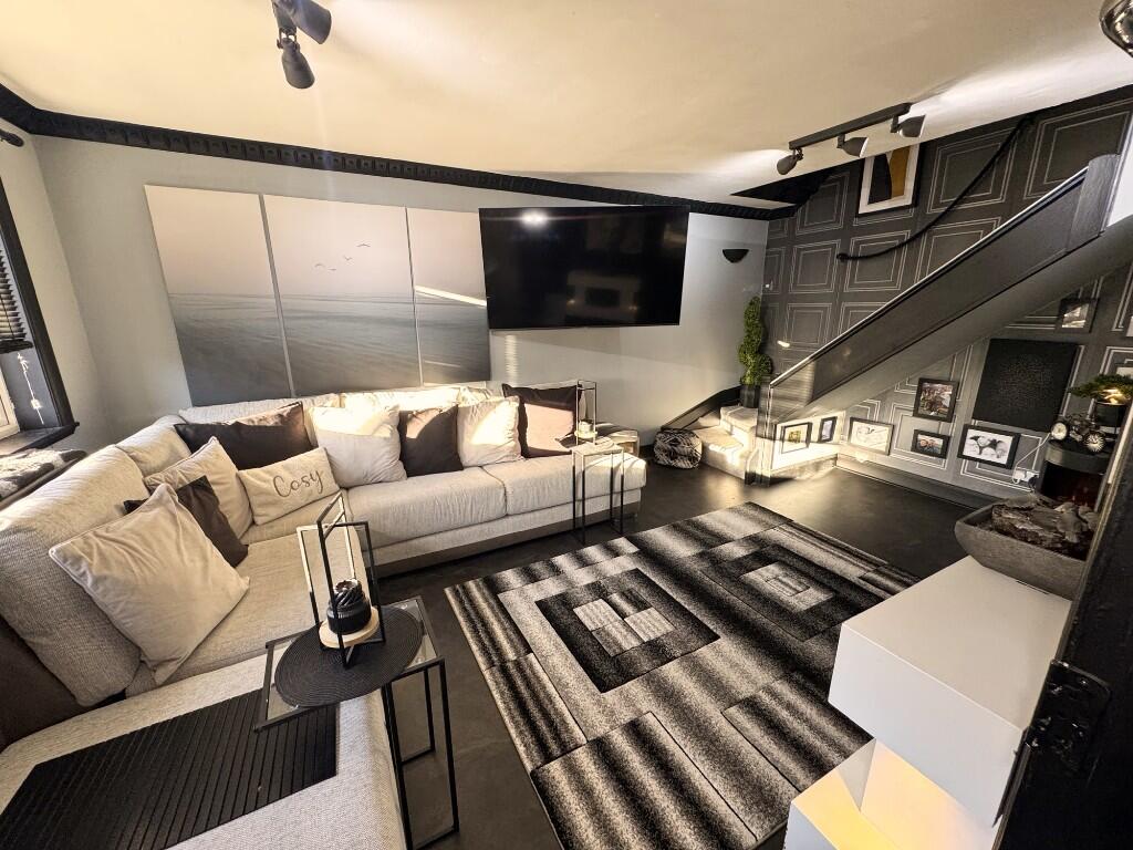 Lounge 3