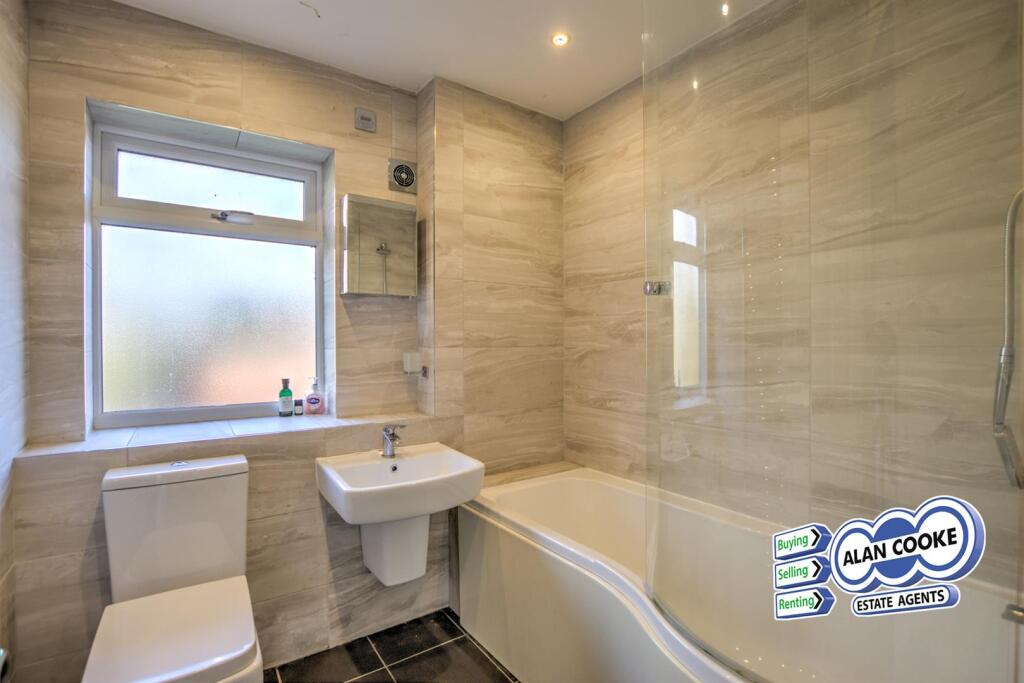 HOUSE BATHROOM