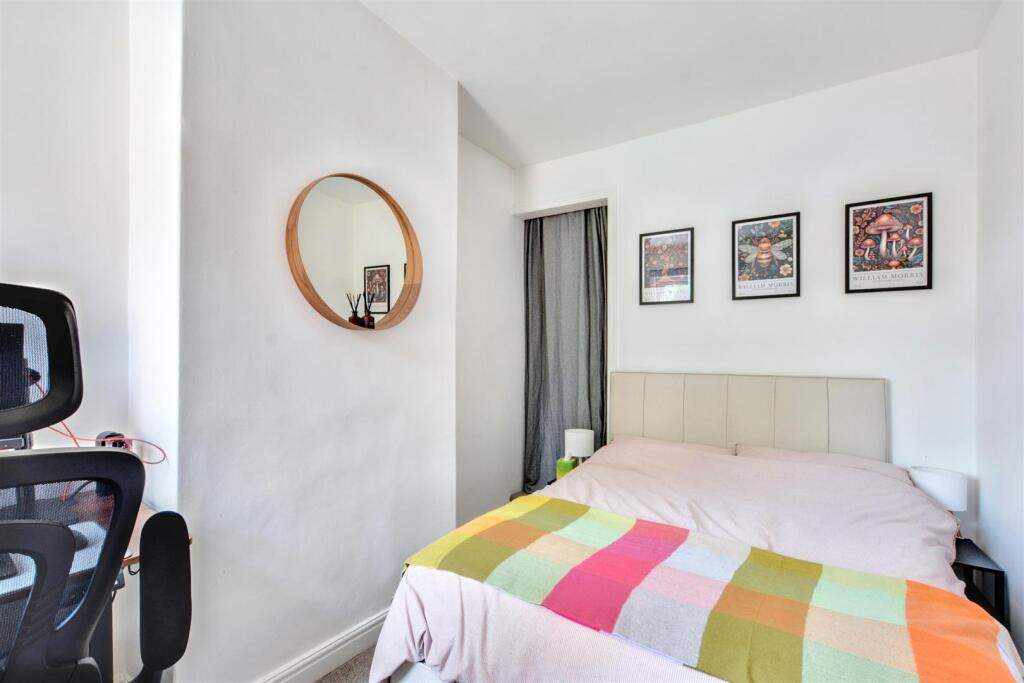 Bedroom 2.jpeg