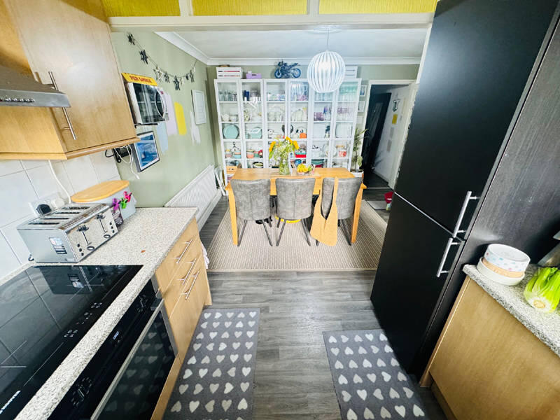 Dining Kitchen