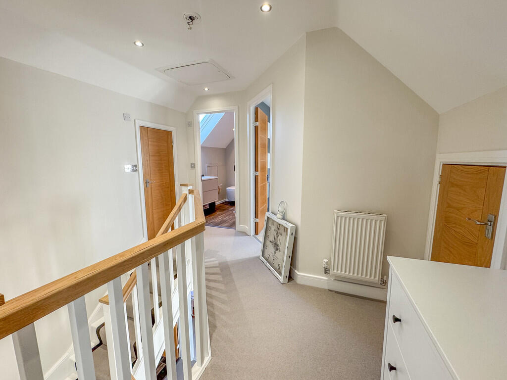 2nd floor landing