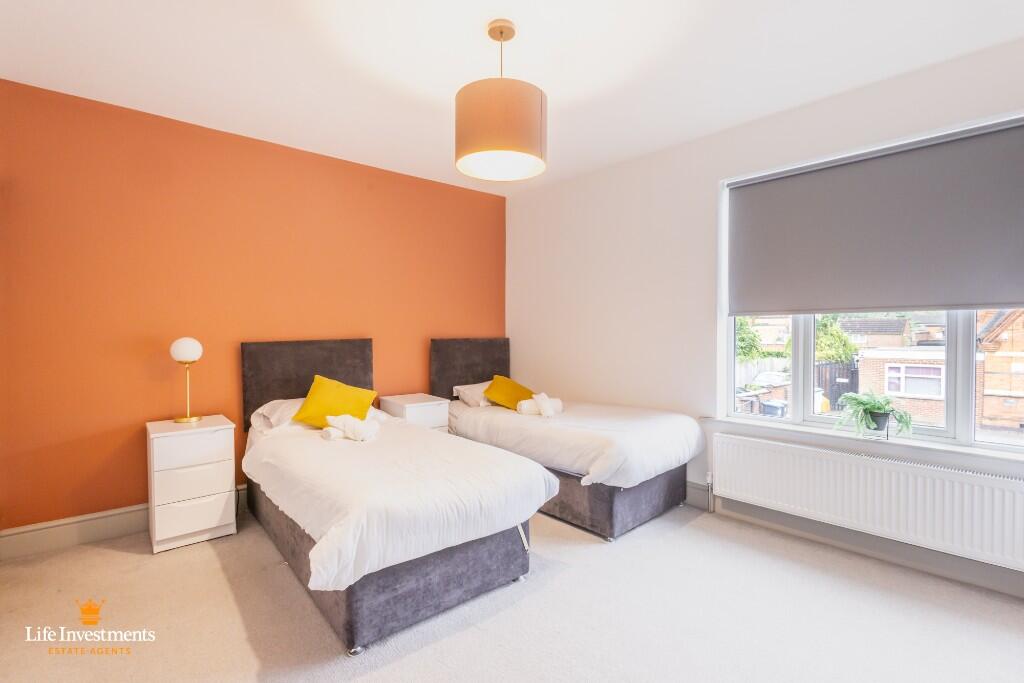 Main Bedroom
