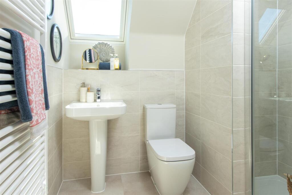 027 BYW_ImperialCourt_Ilkley_Moreton_5bed_LowRes.j