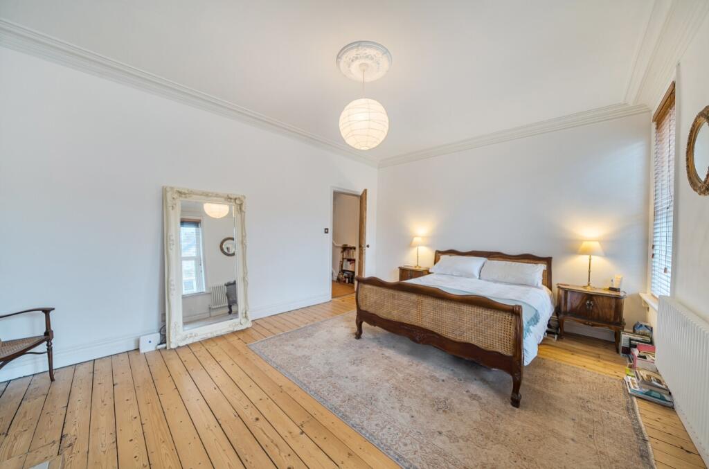 EweMove Harrogate Bedroom 1