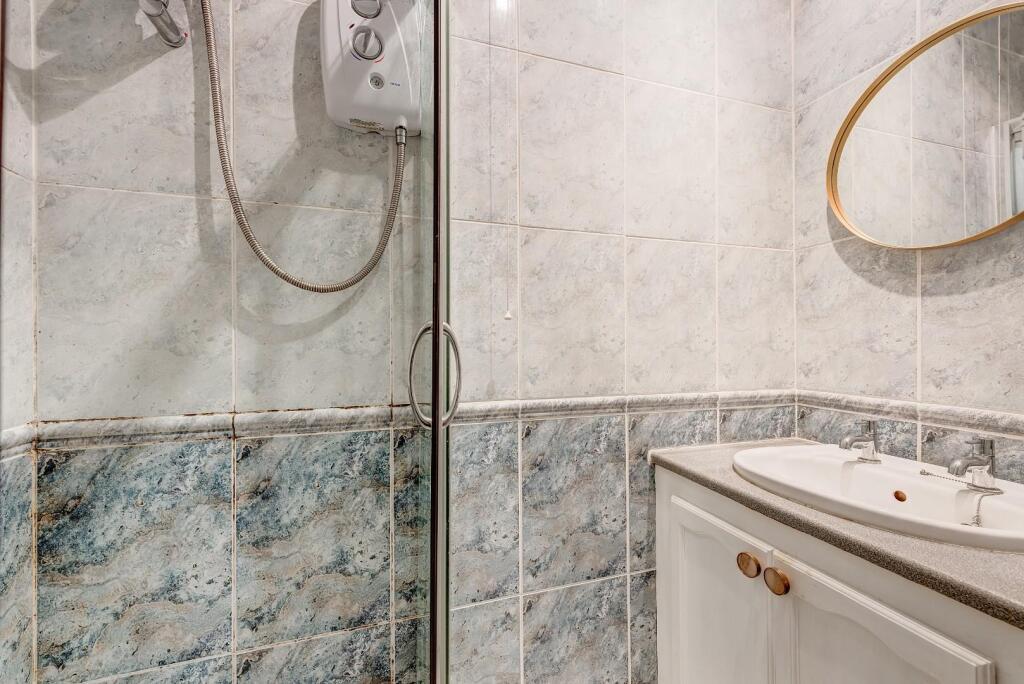 536DoncasterRoad(Interior)(18of20).jpg
