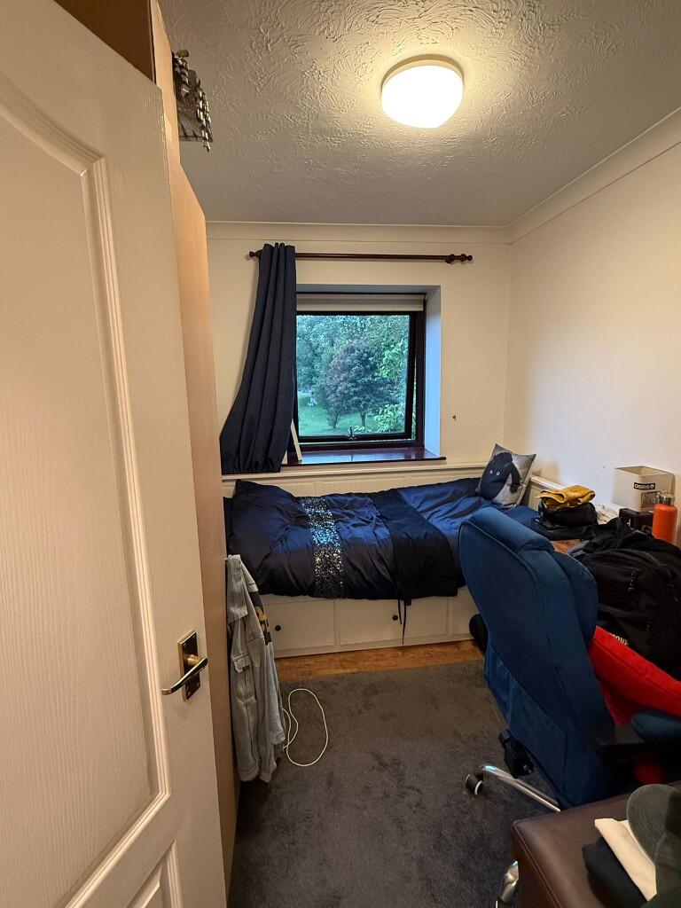Single Bedroom