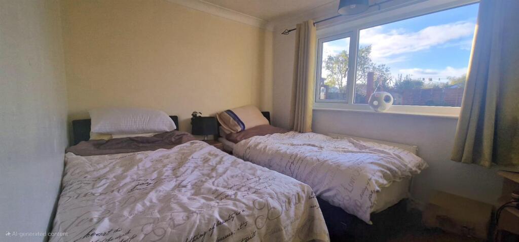BEDROOM 2